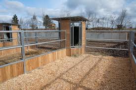 Innovation Hau Hay Depot Hau Stalls Systems Fencing Systems Indoor Stalls Outdoor Stalls Paddock Acc Horse Barn Ideas Stables Horse Paddock Horse Stalls