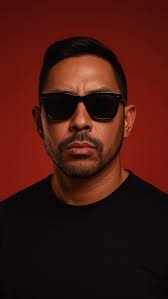 Learn AI or get left behind. Who needs photo shoots when you got ChatGPT! 🔥