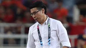 He lost the 1988 and 1989 finals, but finally won the trophy in 1990. Twqjs3msjzxhqm