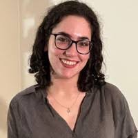 Dora Berg's Instagram, Twitter & Facebook