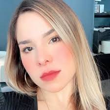 Amalia Padron's Instagram, Twitter & Facebook