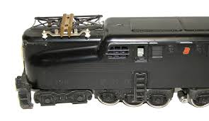 Lionel "BLACK" Postwar No. 2332 GG-1 PRR 5-Stripe Loco