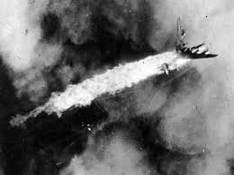 A Reminder Of Sacrifices Made 25 Images Of Bombers That Didn T Make It Home Wwii Bomber Bomber Aircraft Design