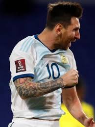 Descubre algo nuevo todos los días en yahoo. Cerca Del Contrato Del Siglo Con El Barca Messi Vuelve Hoy Con La Seleccion El Cronista