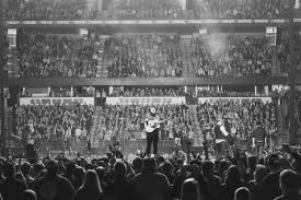 Mumford And Sons Changes Pace At Kohl Center The Badger Herald
