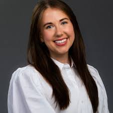 Bonnie Shoemaker's Instagram, Twitter & Facebook