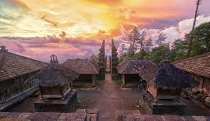 Daerah ini diperintah oleh seorang bupati bernama ki ageng pandanaran. 50 Peninggalan Kerajaan Majapahit Gambarnya Candi Prasasti Dll