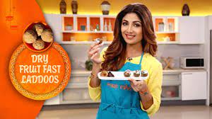 Shilpa shetty is many things: Dry Fruit Fast Laddoos Shilpa Shetty Kundra Healthy Recipes The Art Of Loving Food Youtube