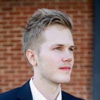 Daniel Stang's Instagram, Twitter & Facebook