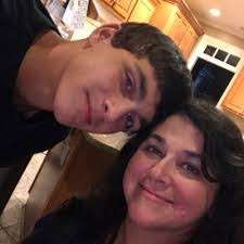 Bryan Loftin's Instagram, Twitter & Facebook