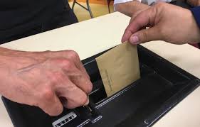 Elle est recommandée pour limiter le contact entre les individus. Regionales Et Departementales 2021 Les Personnes Chargees Des Bureaux De Vote Seront Prioritairement Vaccinees Macommune Info
