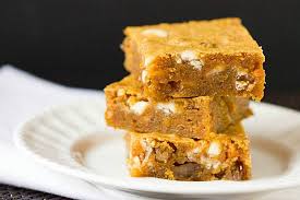 Pumpkin Blondies Brown Eyed Baker Rezept Blondies Rezept Dessert Rezepte Rezepte Mit Kurbis