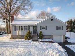 7 Rose Lane, Stoneham MA Real Estate Listing