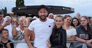 Laura müller ist in deutschland durch ihre beziehung zu schlagerstar michael wendler bekannt geworden. Laura Muller Schwanger Jetzt Klart Sie Auf