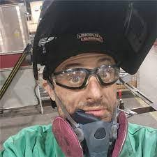 Jeremy Kastner's Instagram, Twitter & Facebook