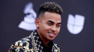 25 reggaeton haircuts ct hair nail design ideas. Ozuna And Anuel Aa S Friendship From Humble Beginnings To Major Collaborations Entertainment Tonight