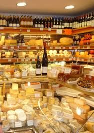 Cheese Shop On Rue Cler Paris 7 Ar One Of My Favorite Meal Moments Was Gathering Cheese Bread Pate And Wine And Sitting In Cheese Shop Paris France Paris
