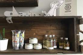 The blue duck thanksgiveback to whs is happening now🐾 ️ for the whole month of november the team at the blue duck will be collecting supplies & donations to help support whs rescue pets! Blue Duck Hair Salon Evansville In