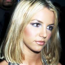 There's a certain simplicity about britney's style in the late '90s/early 2000s. Britney Spears Photos Hair Makeup Looks