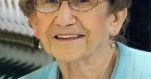 Catherine Bertelsen, 89