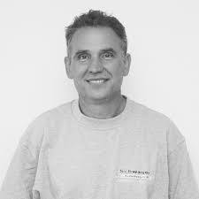 Das Team von Schwager stellt sich vor vom Lehrling bis zur Geschäftsleitung