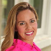 Mary Bote's Instagram, Twitter & Facebook