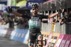Peter sagan richt zijn vizier dit jaar vooral op de tour en de giro. Sagan Wins 10th Stage As Giro Hit By Virus Positives