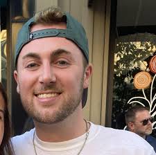 Cari O'Dea and Colin McInerney's Wedding Website