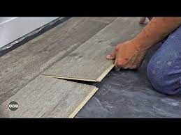 Youtube Installing Laminate Flooring Laminate Flooring Diy Laying Laminate Flooring