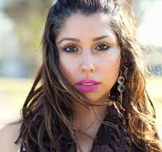 Vanessa Duran's Instagram, Twitter & Facebook