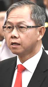 Lee has joined the keadilan party since 1999, where he was once the vice president of the party from 2004 to 2010. Health Ministry Will Not Withdraw Prohibition On Smoking In Parliament Building Dzulkefly