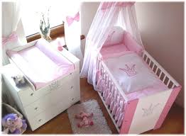 Kinderbett Baby Krone Rosa Incl Wickelkommode Lattenrost Matratze Bettwasche Komplettset 12 Teile Kinderbett Fur E Kinderbett Kinder Bett Wickelkommode