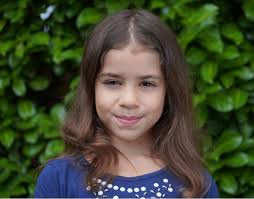 Rose Dryden's Instagram, Twitter & Facebook