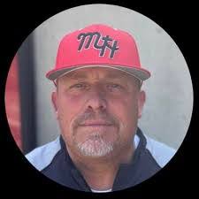 Andrew Selden's Instagram, Twitter & Facebook