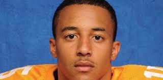 1) 2009 Game Notes:Layout 1.qxd