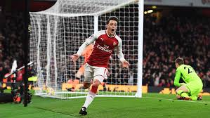 Liverpool finished the half as the stronger of the two sides, carving out late chances for virgil van dijk and sadio mane, but our defence stood their ground. Arsenal 3 3 Liverpool Match Report Arsenal Com