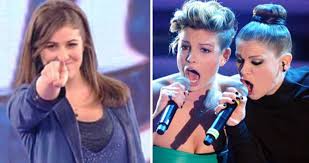 18 graphics were used to create this diana del bufalo picture. Diana Del Bufalo Contro Emma Marrone E Ale Amoroso Senti Il Brano E Non Sai Chi Lo Canta Il Mattino It