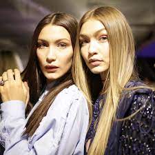 So, wavy vs straight hair, which kind of hairstyle is better and more beautiful? How To Straighten Hair Without Heat Professional Heatless Hair Straightening