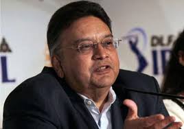 Police busts booze party near Vadodara, 261 including former IPL chairman  booked