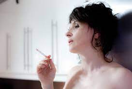 Die erfolgreiche journalistin anne erzählt in dem film das bessere leben über studentinnen, die ihr leben mit prostitution finanzieren. Das Bessere Leben Drama 2011 Ray Filmmagazin