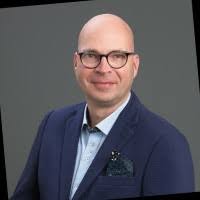 90+ "Eric Blais" profiles