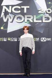 Nct（ 朝鮮語： 엔시티 ）是韓國 sm娛樂于2016年推出的大型新概念男子組合。 nct即「neo culture technology」的縮寫，是一組具有開放性、無限擴張性、成員無上限的男子組合，以這種概念活躍於世界舞台 。 nct作為品牌，在全世界各大城市依次推出組合，展開不同形式的小分隊進行活動。 Nct Describes Their Fun Experience Filming Reality Show Nct World 2 0 With All 23 Members Kpophit Kpop Hit
