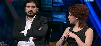 Çıkışına yanıt veren nagehan alçı, rasim ozan kütahyalı'ya aşık olma gerekçelerini sıraladı.haber. Rasim Ozan Kutahyali Kimdir Aslen Nereli Ve Kac Yasinda