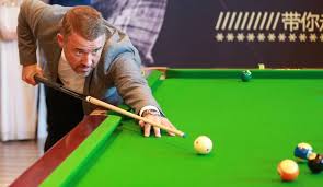 Snooker world championship, snooker masters, uk championship) or player pages (ronnie o'sullivan, mark selby, … Snooker Stephen Hendry Kront Comeback Mit Century Break Mein Ziel Ist Das Crucible