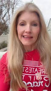 On this "Just a Minute," Maritza Barron brings us a message