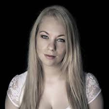 Ruby Loren: books, biography, latest update