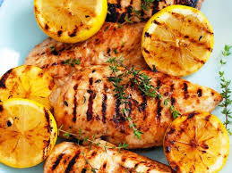 Se l'orario di svolgimento della gara è nelle prime ore del pomeriggio (ore 15.00) si raccomanda di fare una prima colazione piuttosto abbondante e ricca tra 7.00 e le 8.00 del mattino e di pranzare tra le 11.30 e le 12.00. La Dieta Per Ciclisti Accademia Nazionale Di Mountain Bike