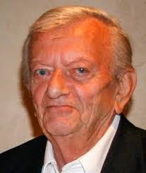 Edward Lavelle's Instagram, Twitter & Facebook