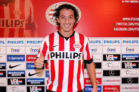 The mexican leave valencia for the bundesliga's second place club, where he doesn't fill an obvious hole. Psv Nl Psv Sign Mexican Andres Guardado On Loan