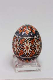 We found egg dye in the same deep blue, and created the patterns using office supplies: 900 Pysanky Traditional And Contemporary Ideas In 2021 Ukrainian Easter Eggs Easter Eggs Pysanky Eggs